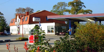 Motorhome parking space - Calau - Tankstelle - Stellplatz Q1 Rasthof ­Altdöbern