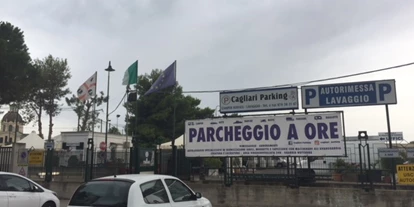 Plaza de aparcamiento para autocaravanas - Italia - Camper Cagliari Park