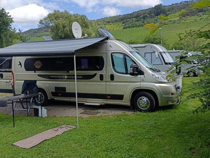 Parkeerplaats voor camper - camping.info Buchung - Kröv - Wohnmobilstellplatz Traben-Trarbach