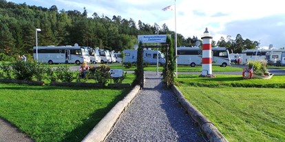 Reisemobilstellplatz - Umgebungsschwerpunkt: See - Zugang zu den Stellplätzen - Reisemobilhafen Twistesee