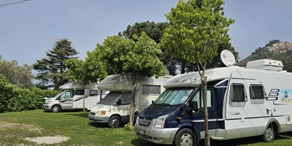 Motorhome parking space - Wohnwagen erlaubt - Salerno - Area Sosta L' Angolo Verde
