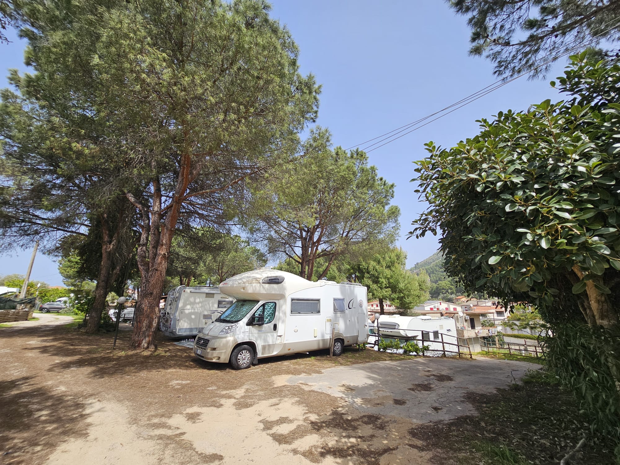 Wohnmobilstellplatz - Parkplatz The Green Corner