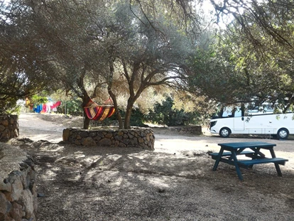 Plaza de aparcamiento para autocaravanas - Camping place - Agricamping S'Ozzastru