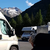 Espacio de estacionamiento para vehículos recreativos - Stellplatz  Breuil Cervinia. 
 - Area di Sosta Camper Breul Cervinia