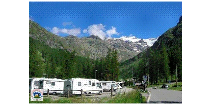 Plaza de aparcamiento para autocaravanas - Umgebungsschwerpunkt: Berg - Gressoney la Trinité - Area attrezzata sosta Camper Tschaval