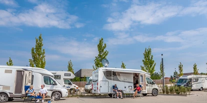 Posto auto camper - Art des Stellplatz: bei Sehenswürdigkeit - Bassa Sassonia - Reisemobilstellplatz Wasserwelt Braunschweig