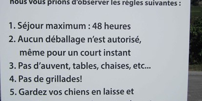 Reisemobilstellplatz - Hunde erlaubt: Hunde erlaubt - Wallis - Parking Bains de Saillon