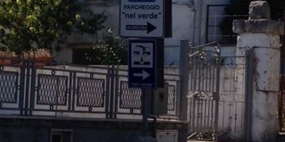Motorhome parking space - Umgebungsschwerpunkt: Stadt - Alberobello - Area Sosta del Verde