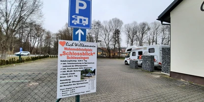 Reisemobilstellplatz - Art des Stellplatz: eigenständiger Stellplatz - Neusiß - Wohnmobilstellplatz "Schlossblick" Schleusingen