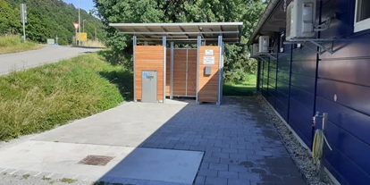 Place de parking pour camping-car - Hunde erlaubt: Hunde erlaubt - Außernzell - Stellplatz am Sportboothafen Vilshofen