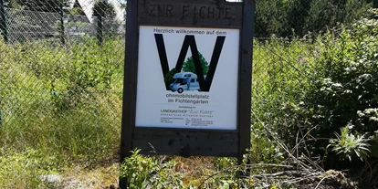 Plaza de aparcamiento para autocaravanas - Böhmisch Wiesenthal - Fichtengarten Landgasthof "Zur Fichte"