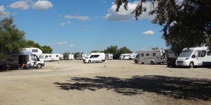 Motorhome parking space - Umgebungsschwerpunkt: See - Languedoc-Roussillon - Les Poissons d'Argent