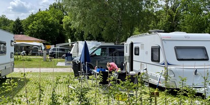 Motorhome parking space - Tennis - Rot an der Rot - Premium - Park Camping Iller