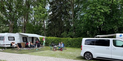 Motorhome parking space - Art des Stellplatz: im Campingplatz - Bad Wurzach - Deluxe - Park Camping Iller