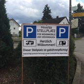Place de stationnement pour camping-car - Privater Stellplatz - Am Maibaum Denkendorf