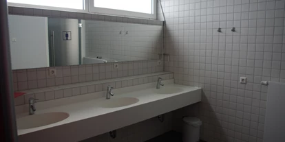 Reisemobilstellplatz - Entsorgung Toilettenkassette - Birkenhördt - Sanitäranlage - Camping im Klingbachtal