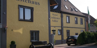 Motorhome parking space - Umgebungsschwerpunkt: am Land - Knetzgau - Landgasthof Goldener Adler