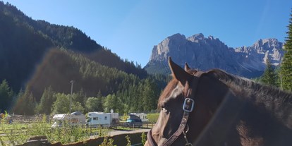 Motorhome parking space - Duschen - Italy - Sitting bull ranch 