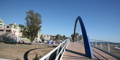 Reisemobilstellplatz - öffentliche Verkehrsmittel - Andalusien - Strandpromenade,  Màlaga - La Carle del MOral - Area Malaga Beach