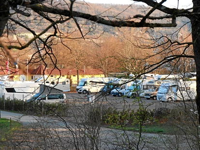 Place de parking pour camping-car - Lörrach am Rande vom Schwarzwald - Wohnmobil-Stellplatz Lörrach-Basel