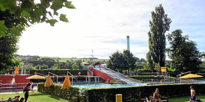 Reisemobilstellplatz - Umgebungsschwerpunkt: Stadt - Parkschwimmbad Lörrach nur 400 m. - Wohnmobil-Stellplatz Lörrach-Basel
