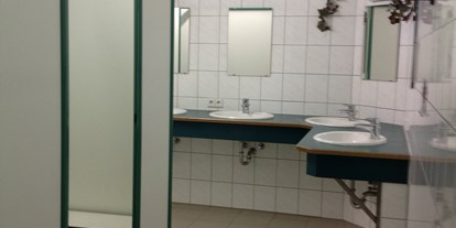 Reisemobilstellplatz - Entsorgung Toilettenkassette - Loßburg - Sanitäranlagen - Trendcamping