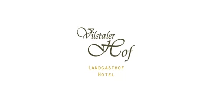 RV park - Hunde erlaubt: Hunde erlaubt - Roßbach (Landkreis Rottal-Inn) - Logo - Vilstaler Hof Landgasthof mit Hotel, Andreasstraße 2, D-94405 Rottersdorf bei Landau a. d. Isar im Herzen Niederbayern's heisst alle Gäste herzlich Willkommen! "Ankommen & Wohlfühlen"! Der Vilstaler Hof ist ruhig gelegen und dennoch nur drei Autominuten von der Bundesstraße B20 entfernt. Alle Räume sind barrierefrei. Die verschiedenen Tagungsräume verfügen über Tageslicht. Reichlich Parkplätze sind direkt am Vilstaler Hof vorhanden. Der Biergarten lädt bei warmen Temperaturen zum Verweilen ein, ein Kinderspielplatz ist vorhanden. Für Wohnmobile gibt es Stellplätze. Die direkte Lage am Vilstalradweg verbindet die Sehenswürdigkeiten für Radfahrer. Kommen Sie vorbei, die junge bayerische Genussküche verwöhnt Ihren Gaumen mit leckeren Gerichten! DasTeam vom Vilstaler Hof freut sich auf Ihren Besuch! www.vilstalerhof.de auch auf Facebook, Youtube, Twitter und Instagram #vilstalerhof - Stellplatz am Vilstaler Hof