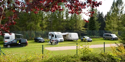 Parkeerplaats voor camper - Pöhl - Wohnmobil- & Caravanstellplatz am Hotel Forstmeister
