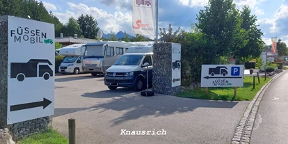 Place de parking pour camping-car - Wald (Landkreis Ostallgäu) - Wohnmobilplatz Sportstudio Füssen