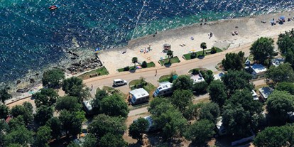 Motorhome parking space - Angelmöglichkeit - Istria - Campingplatz Valkanela ***