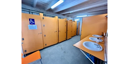 Reisemobilstellplatz - Entsorgung Toilettenkassette - Guardamar del Segura - Sanitärgebäude - Camper Park San Fulgencio