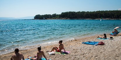 Reisemobilstellplatz - Stromanschluss - Zadar - Šibenik - Campingplatz Pila ***