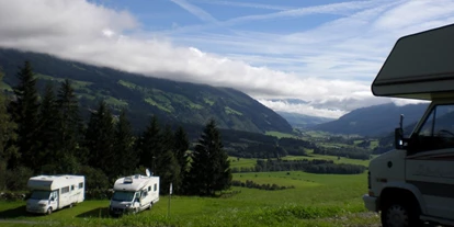 Parkeerplaats voor camper - Umgebungsschwerpunkt: Berg - Oostenrijk - Wunderbare Etagenstellplätze - Panoramastellplatz Friedburg