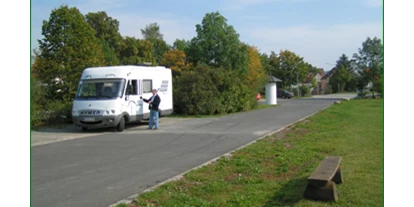 Reisemobilstellplatz - Wohnwagen erlaubt - Bischofsheim an der Rhön - Wohnmobilstellplatz Streuwiese