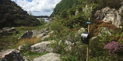 Parkeerplaats voor camper - Angelmöglichkeit - Noorwegen - Naturschutzgebiet Barmane - Rastplatz - Erevik Grendatun