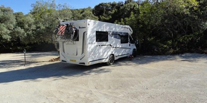 Motorhome parking space - Grauwasserentsorgung - Algarve - Sunshine Motorhome Park Algarve