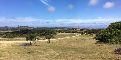 Place de parking pour camping-car - Umgebungsschwerpunkt: Meer - Italie - Viel Platz für Stellplätze - Agricamping - Agriturismo Petra di Cossu