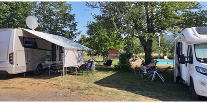 Motorhome parking space - Wohnwagen erlaubt - Dalmatia - Camping lika