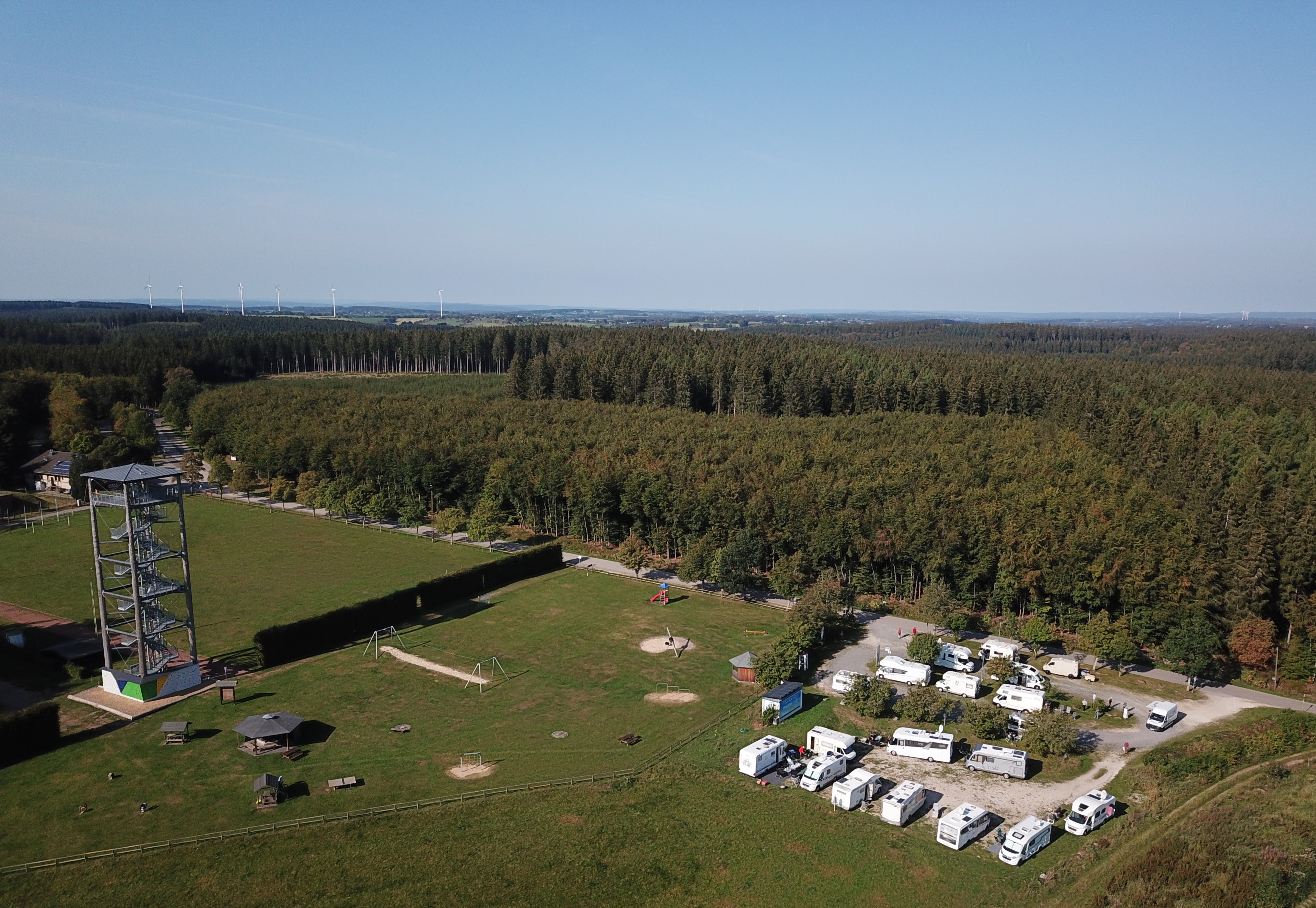 área de autocaravanas - Wohnmobilhafen am Weissen Stein