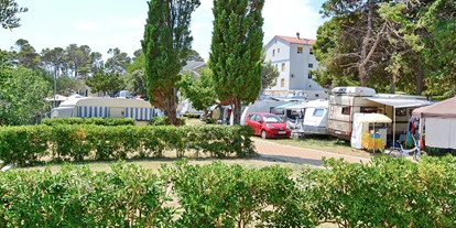 Plaza de aparcamiento para autocaravanas - Hunde erlaubt: Hunde erlaubt - Barbat - Padova Premium Camping Resort ****