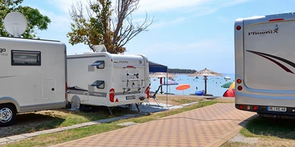 Parkeerplaats voor camper - Stromanschluss - Zengg - Padova Premium Camping Resort ****