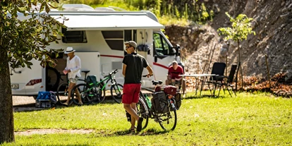 Posto auto camper - Trentino - Camping Grumèl