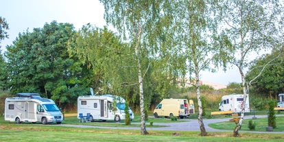 Place de parking pour camping-car - WLAN: am ganzen Platz vorhanden - Brünn (Landkreis Hildburghausen) - Wohnmobil-Ferienpark Großbreitenbach