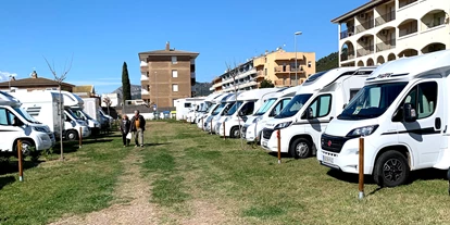 Plaza de aparcamiento para autocaravanas - Frischwasserversorgung - España - Costa Brava Area- L'Estartit