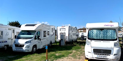 Parkeerplaats voor camper - SUP Möglichkeit - Catalonië - Costa Brava Area- L'Estartit