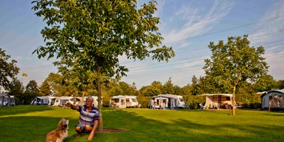 Parkeerplaats voor camper - Art des Stellplatz: eigenständiger Stellplatz - Baexem - camping de Sangershoeve