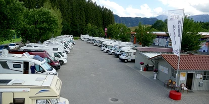 Place de parking pour camping-car - öffentliche Verkehrsmittel - Biberwier - Wohnmobilpark Füssen