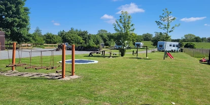 Motorhome parking space - Bademöglichkeit für Hunde - Sankt Michaelisdonn - Campingplatz Westerkoog