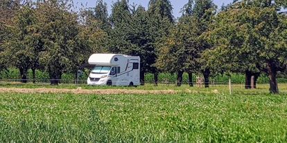 Reisemobilstellplatz - Wohnwagen erlaubt - Kulmerau - Biohof Lüsch