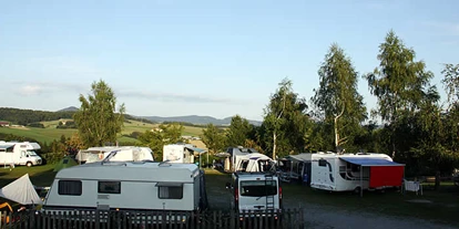Reisemobilstellplatz - Art des Stellplatz: im Campingplatz - Ostbayern - Beschreibungstext für das Bild - Ferienhof Schiermeier